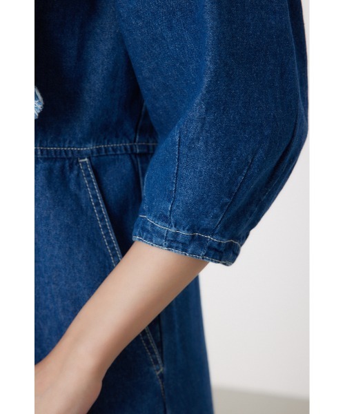 RODEO CROWNS WIDE BOWL（ロデオクラウンズワイドボウル）の「フリルデザインデニムロングワンピース（ワンピース・レディース・ブラック/ブルー・FREE）」の12枚目の写真