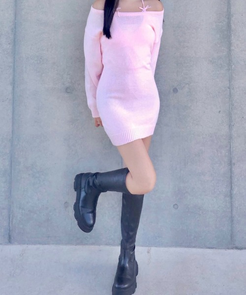 ALLuRing ChaRm(アリュリングチャーム)の「Shoulder Ribbon Mini Knit Dress / ショルダーリボンニットミニワンピース(ワンピース・レディース・グレー/ピンク・FREE)」の12枚目の写真