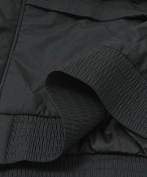 NEW BALANCE(ニューバランス)の「NEW BALANCE MET24 Padded Jacket(ダウンジャケット/コート・メンズ・ブラック・MEDIUM/LARGE)」の10枚目の写真