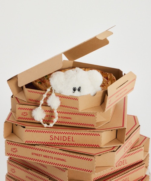 SNIDEL（スナイデル）の「SNaMONチャーム（チャーム・レディース・ブルー/ピンク/ホワイト/イエロー・FREE）」の2枚目の写真