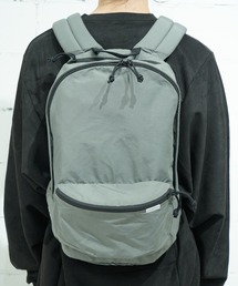 MT. RAINIER DESIGN（マウントレイニアデザイン）の「MT.RAINIER DESIGN LITE DAYPACK（バックパック/リュック）」