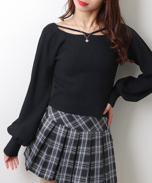 Lace Ladies（レースレディース）の「スクエアネック ギャザースリーブ リブ ニット トップス（ニット/セーター・レディース・アイボリー/グレイッシュベージュ/ブラック/ホワイト/グリーン・FREE）」の4枚目の写真