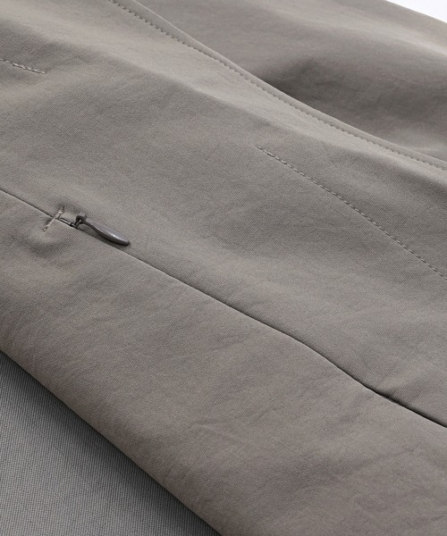 NEW BALANCE（ニューバランス）の「MET24 Single Jacket（テーラードジャケット・メンズ・カーキブラウン・X-LARGE/LARGE/MEDIUM/SMALL）」の11枚目の写真