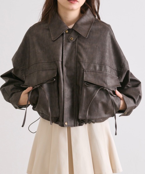 OLIVE des OLIVE(オリーブデオリーブ)の「リボンポケットエコレザーショート丈ブルゾン(ブルゾン・レディース・アイボリー/ブラウン/ブラック系その他・FREE)」の7枚目の写真