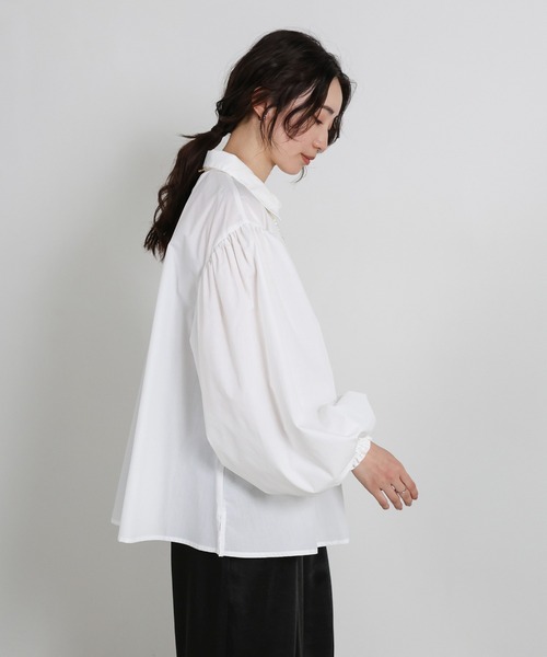 select MOCA Et(セレクトモカエト)の「【Et】Gathered Volume Sleeve Shirt(シャツ/ブラウス・レディース・ブルー/ブラック/ホワイト・FREE)」の10枚目の写真