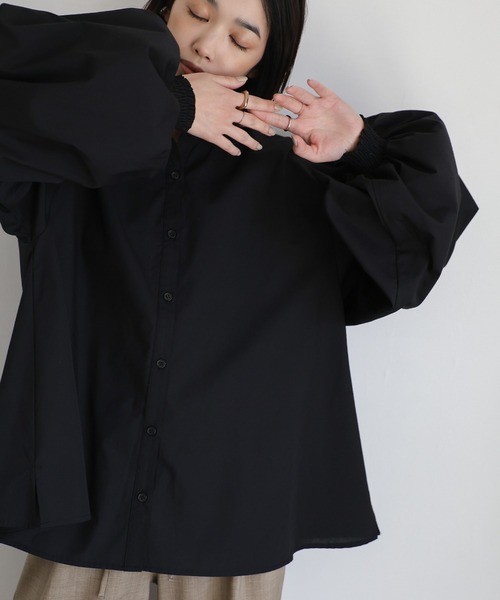 select MOCA Et(セレクトモカエト)の「【Et】Gathered Volume Sleeve Shirt(シャツ/ブラウス・レディース・ブルー/ブラック/ホワイト・FREE)」の14枚目の写真