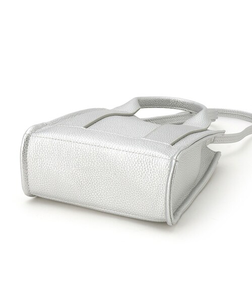 OPAQUE.CLIP（オペークドットクリップ）の「【軽量/長さ調整可能】スクエアミニショルダーバッグ（ショルダーバッグ・レディース・シルバー/イエロー系その他/ブラック/アイボリー・00）」の5枚目の写真