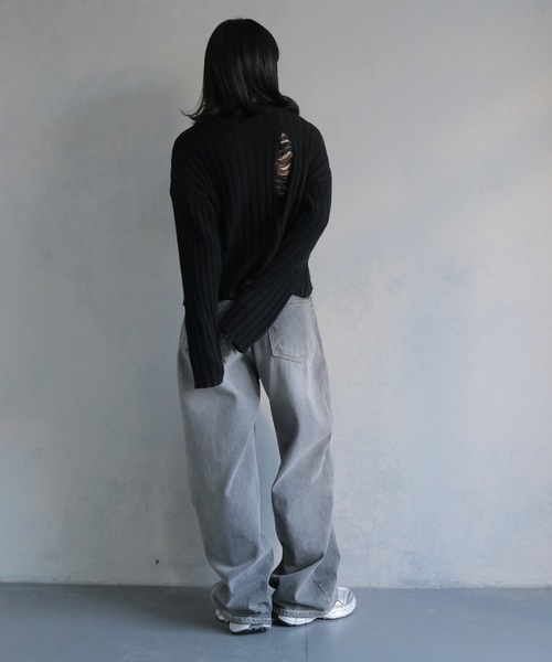 cheriella（シェリエラ）の「【cheriella】ダメージニットプルオーバー DAMAGED KNIT PULLOVER（ニット/セーター・レディース・ホワイト/ブラック/ブルー・M）」の9枚目の写真