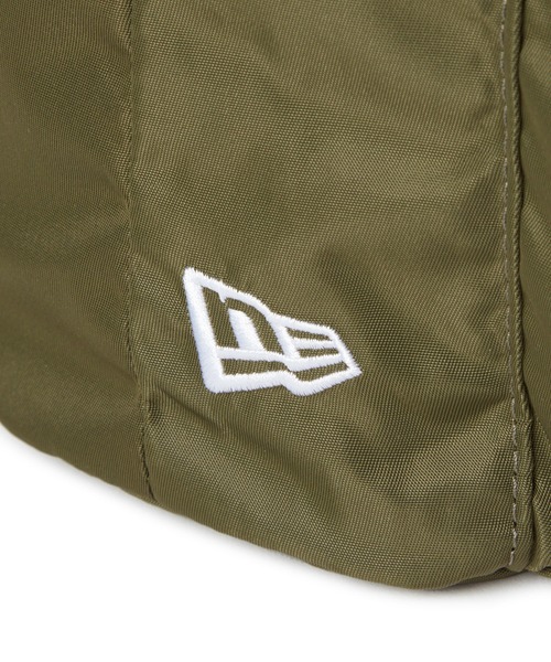 NEW ERA(ニューエラ)の「ニューエラ ドローポーチ ミニバッグ ナイロン(ショルダーバッグ・レディース・オリーブ/ブラック/ネイビー・FREE)」の22枚目の写真