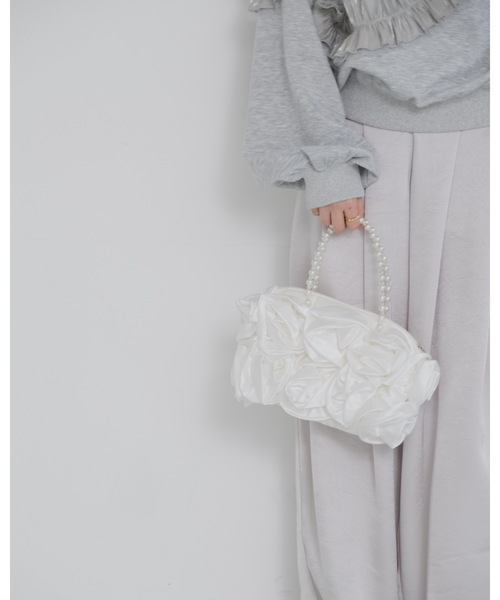 JUMELLE(ジュメロ)の「【結婚式/オケージョン】rose pearl bag(ハンドバッグ・レディース・ホワイト・FREE)」の12枚目の写真