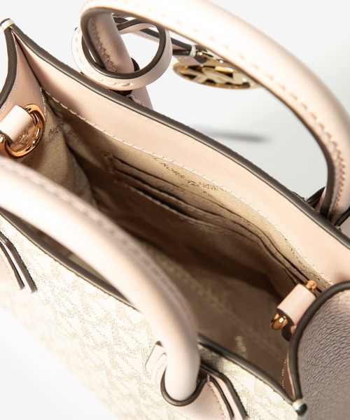 MICHAEL KORS(マイケルコース)の「Michael Kors MERCER SHOPPER TOTE EXTRA SMALL マイケルコース マーサー ショッパートート クロスボディ エクストラスモール(トートバッグ・レディース・ホワイト系1/ブラウン・FREE)」の7枚目の写真