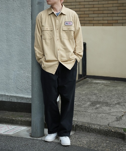 FUSE（フューズ）の「【BIG BILL/ビッグ ビル】別注 ワッペンワークシャツ（シャツ/ブラウス・メンズ・グレー/ブルー/ベージュ・01/02/03）」の8枚目の写真