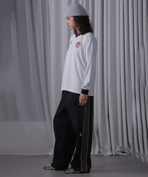 UMBRO(アンブロ)の「(UMBRO)<ROSE BUD限定>ロングスリーブゲームシャツ(Tシャツ/カットソー・レディース・ブラック/ホワイト・ONE SIZE)」の15枚目の写真