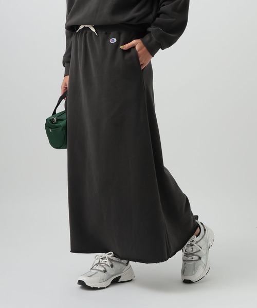 Champion（チャンピオン）の「【Champion(チャンピオン)】スウェットスカート（スカート・レディース・ブルー/グレー/ブラック・MEDIUM）」の2枚目の写真