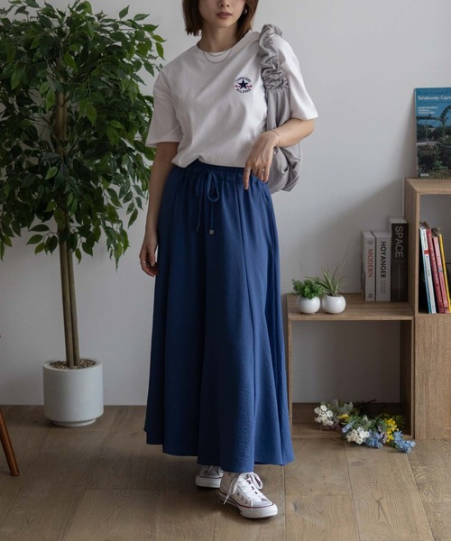 CONVERSE(コンバース)の「CONVERSE ワンポイントパッチ刺繍Tシャツ(Tシャツ/カットソー・レディース・イエロー/パープル/ホワイト/チャコールグレー・M/L)」の15枚目の写真