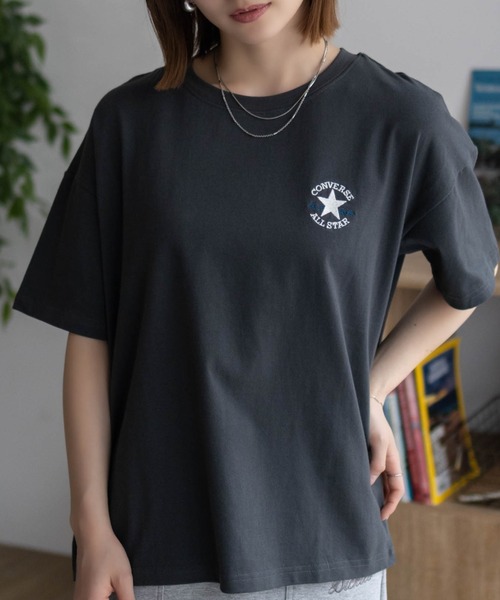 CONVERSE(コンバース)の「CONVERSE ワンポイントパッチ刺繍Tシャツ(Tシャツ/カットソー・レディース・イエロー/パープル/ホワイト/チャコールグレー・M/L)」の21枚目の写真