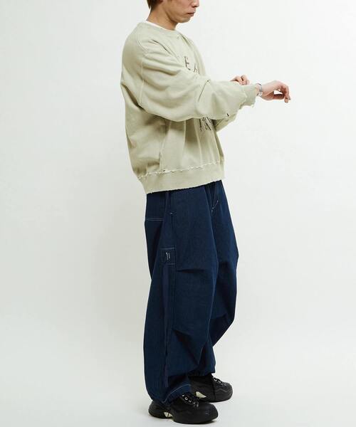 CONVERSE TOKYO(コンバーストウキョウ)の「PIGMENT DYE DISTRESSED PANDA SWEAT(スウェット・レディース・ベージュ/サックスブルー/ブラック・SMALL/MEDIUM)」の11枚目の写真