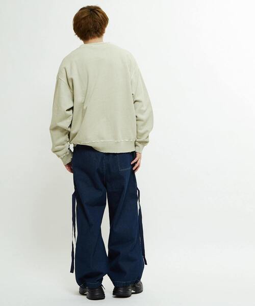 CONVERSE TOKYO(コンバーストウキョウ)の「PIGMENT DYE DISTRESSED PANDA SWEAT(スウェット・レディース・ベージュ/サックスブルー/ブラック・SMALL/MEDIUM)」の12枚目の写真