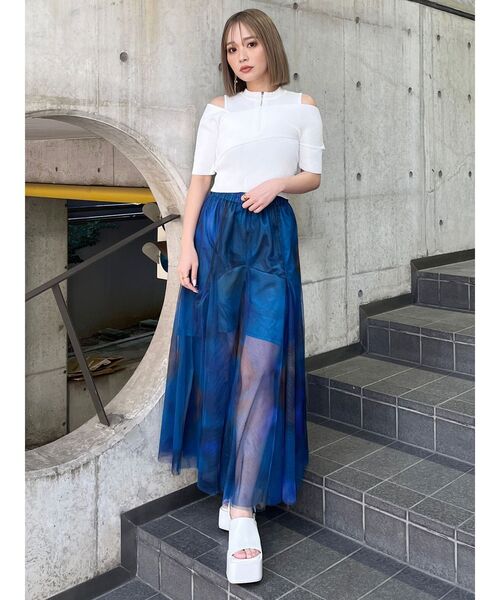 MURUA(ムルーア)の「ワンサイドオフショルジップニット(ニット/セーター・レディース・ベージュ/グレー/ブラック/ホワイト・FREE)」の16枚目の写真