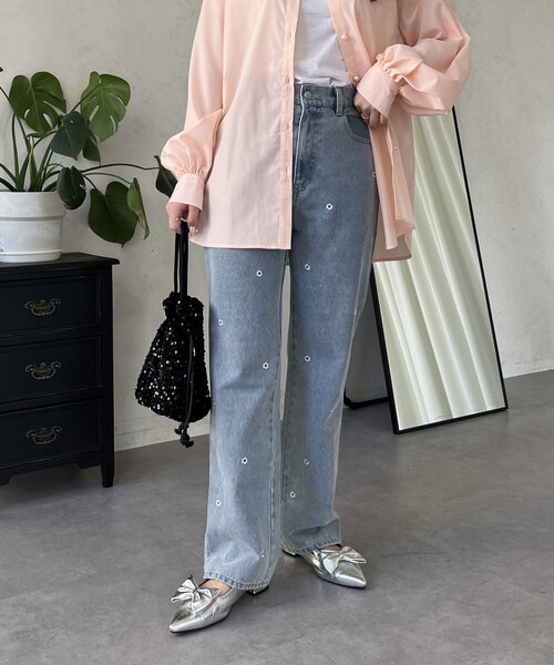 prose verse（プロズヴェール）の「フラワードットストレートデニム