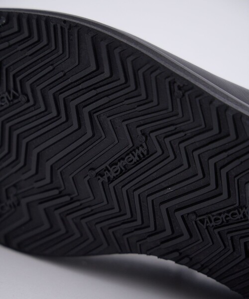 UNITED TOKYO（ユナイテッドトウキョウ）の「いつでも レザーローファー（ドレスシューズ・メンズ・ブラック・4/2/1/3）」の15枚目の写真