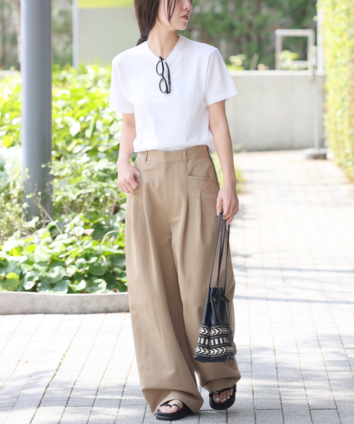 HANES(ヘインズ)の「<2枚セット>別注【Hanes / ヘインズ】Tシャツ(Tシャツ/カットソー・レディース・ブラック/チャコールグレー/ホワイト・FREE)」の19枚目の写真