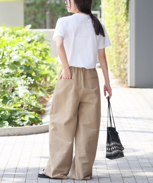HANES(ヘインズ)の「<2枚セット>別注【Hanes / ヘインズ】Tシャツ(Tシャツ/カットソー・レディース・ブラック/チャコールグレー/ホワイト・FREE)」の21枚目の写真