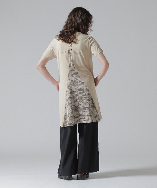 AVIREX(アヴィレックス)の「BACK FLARE SATIN CAMO COMBI ONE PIECE/バックフレアーサテンカモコンビワンピース(ワンピース・レディース・ベージュ/ブラック/オリーブ・S/M/L)」の17枚目の写真
