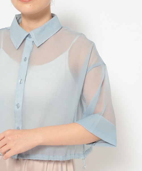 mysty woman（ミスティウーマン）の「ワイドスリーブ裾ドロストシャツ  315434（シャツ/ブラウス・レディース・ライトベージュ/ライトブルー/ブラック・FREE）」の14枚目の写真
