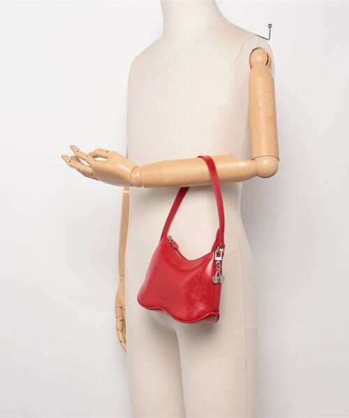 KIRSH(キルシー)の「KIRSH POCKET SIGNATURE HANDBAG キルシー ポケット シグネチャー ハンドバッグ(ハンドバッグ・レディース・レッド/ブラック/シルバー・FREE)」の8枚目の写真