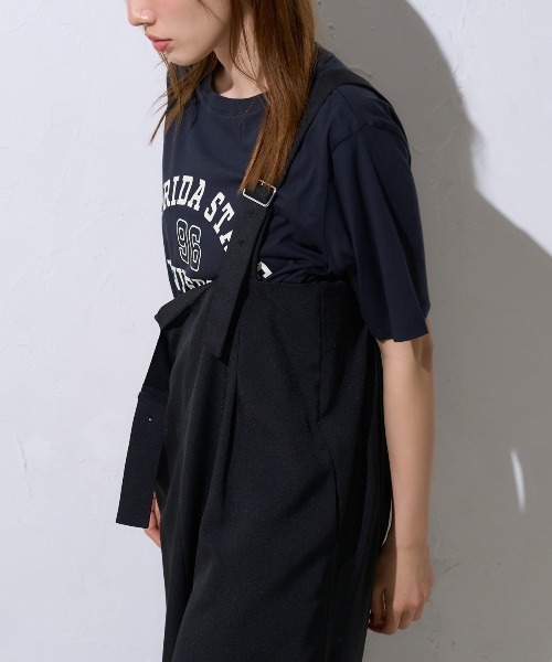 TRIANGLE PALETTE(トライアングルパレット)の「ヴィンテージ風カレッジロゴ スーピマ半袖Tシャツ(Tシャツ/カットソー・レディース・ブルー系その他/ブラック/アイボリー・FREE)」の9枚目の写真