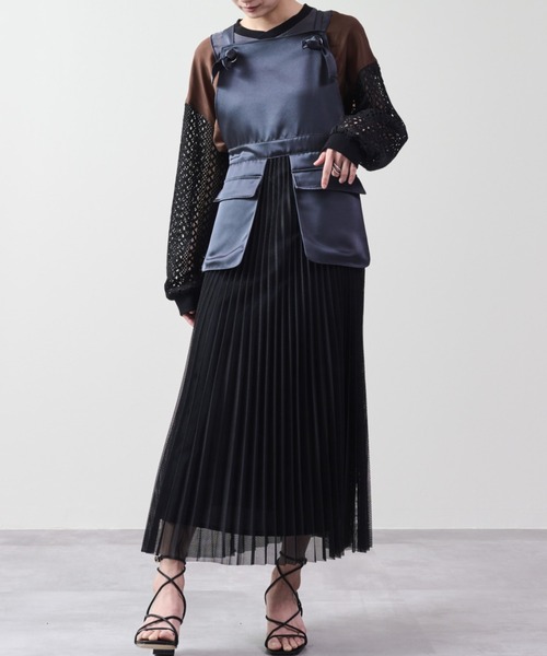 DOLLUPOOPS（ドールアップウップス）の「メッシュプリーツサロペットワンピース（ワンピース・レディース・ブラック/カーキ・38）」の2枚目の写真