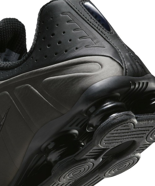 セール】Nike Shox R4 ナイキ ショックス R4（スニーカー