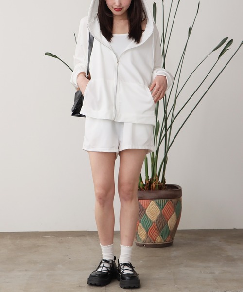セール】パーカー＆キャミソール×ショートパンツ セットアップ