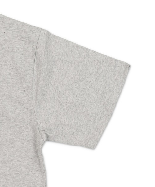 SPINNS（スピンズ）の「短丈サイズが新登場◎ピグメントワンポイントTシャツ/ハートロゴ（Tシャツ/カットソー・メンズ・カーキ系/アイボリー/ブラウン系その他/杢グレー/ブラック系その他/ブラウン系その他2/ブラック系その他2/カーキ系1・ONESIZE/M）」の9枚目の写真