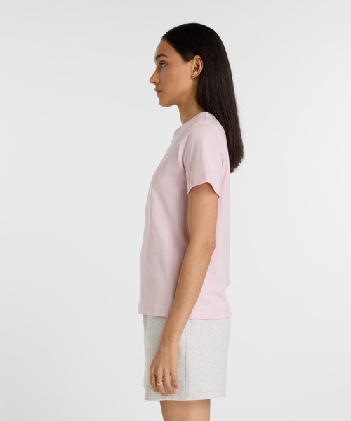 NEW BALANCE（ニューバランス）の「Sport Essentials Small Logo ショートスリーブTシャツ（Tシャツ/カットソー・レディース・スモークピンク/ライトブルー・LARGE/MEDIUM/SMALL）」の8枚目の写真