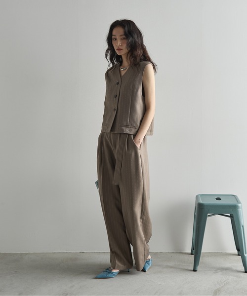 【専用】OZZon ストライプローズ ショートジャケット 専用】OZZon ストライプローズ ショートジャケット 専用】OZZon