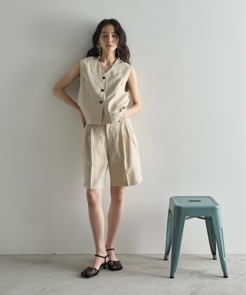 【専用】OZZon ストライプローズ ショートジャケット 専用】OZZon ストライプローズ ショートジャケット ジャケット