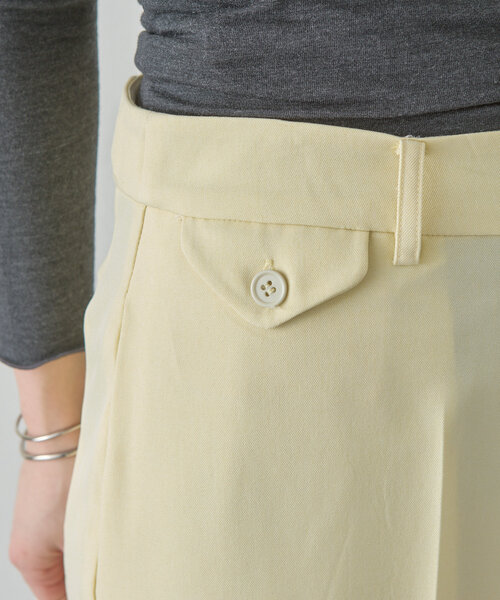 SHENERY（シーナリー）の「タックスラックス（スラックス・レディース・イエロー/グレー・38/36）」の3枚目の写真