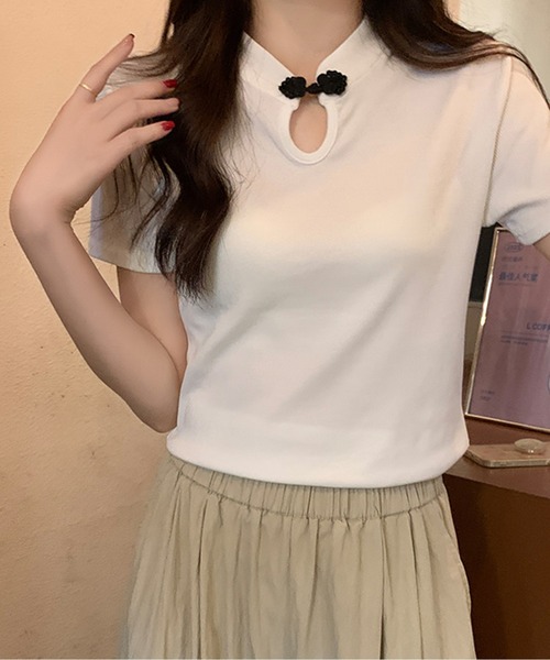 AMAJI(アマジ)の「チャイナボタンTシャツ(Tシャツ/カットソー・レディース・ホワイト/ブラック/ベージュ・SMALL/MEDIUM/LARGE)」の6枚目の写真