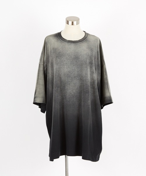 a.p.o.v.(エーピーオービー)の「a.p.o.v. グラデーションケミカルピグメントスーパーオーバーサイズTシャツ(Tシャツ/カットソー・メンズ・ブラック・ONESIZE)」の5枚目の写真
