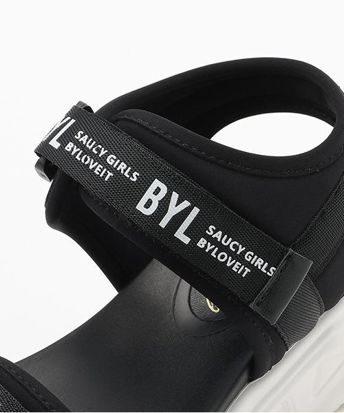by LOVEiT（バイラビット）の「スポーツサンダル（サンダル・キッズ・オフホワイト/ブラック・21cm/23cm/24cm/22cm）」の4枚目の写真