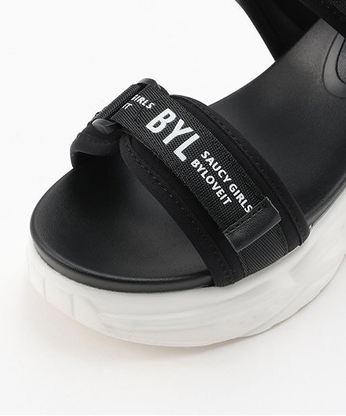 by LOVEiT（バイラビット）の「スポーツサンダル（サンダル・キッズ・オフホワイト/ブラック・21cm/23cm/24cm/22cm）」の5枚目の写真