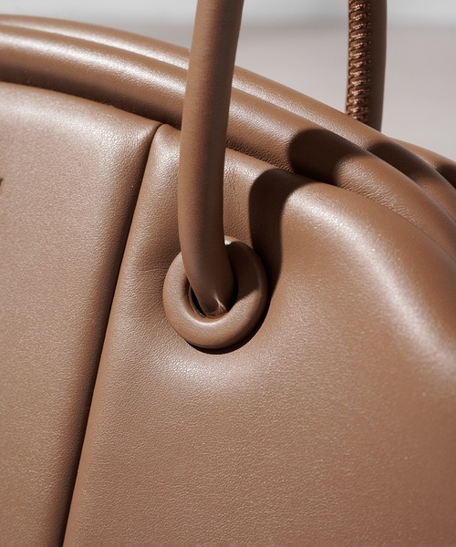 ADD CULUMN（アドカラム）の「【ADD CULUMN】25AW PUFF CLASP BOSTON M A25W02B429（ボストンバッグ・レディース・アイボリー/ブラック/ブラウン/グリーン・FREE）」の22枚目の写真