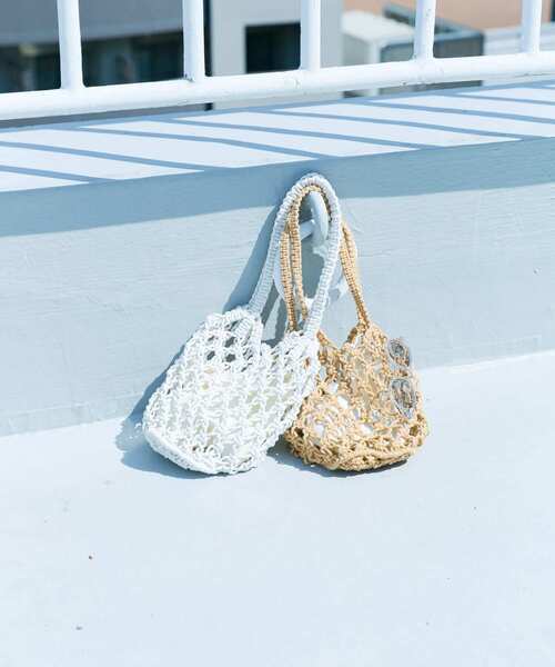 SMELLY（スメリー）の「マクラメバッグ（ハンドバッグ・レディース・アイボリー/ベージュ・-）」の13枚目の写真