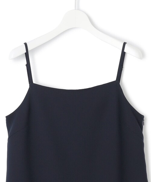 23区(ニジュウサンク)の「【吸水速乾/UVカット/接触冷感】ストレッチジョーゼット キャミソール(キャミソール・レディース・ネイビー系/ブラック系/ベージュ系・38/40)」の18枚目の写真