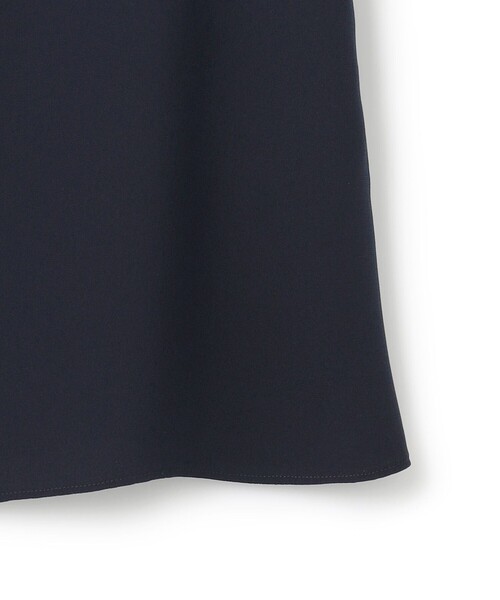 23区(ニジュウサンク)の「【吸水速乾/UVカット/接触冷感】ストレッチジョーゼット キャミソール(キャミソール・レディース・ネイビー系/ブラック系/ベージュ系・38/40)」の20枚目の写真