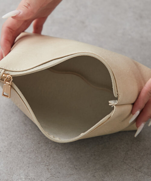 Remind me and forever（リマインドミーアンドフォーエバー）の「【WEB限定】ポーチ付合皮トートバッグ（ショルダーバッグ・レディース・アイボリー/ブラック/キャメル/ダークブラウン・FREE）」の21枚目の写真