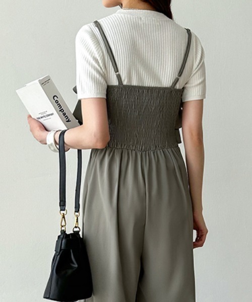 COCOMOMO(ココモモ)の「スラっと美シルエット。 フリルキャミサロペット ティアード ベアトップ フリルサロペット オールインワン(サロペット/オーバーオール・レディース・ブラック/ブルーグレー/カーキ/グレー・FREE)」の8枚目の写真