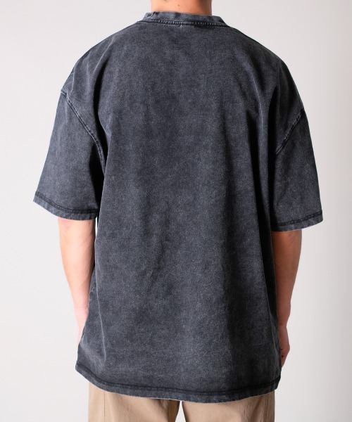 R.(rehacer)(アールドット(レアセル))の「R. : Retro Loose Washed S/S T / レトロ ルーズ ウォッシュド 半袖 Tシャツ(Tシャツ/カットソー・メンズ・ブラック/ブルー/グリーン/ネイビー/オレンジ・MEDIUM/LARGE/X-LARGE)」の8枚目の写真
